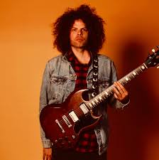 EXPRESSO : WOLFMOTHER