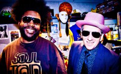 EXPRESSO : ELVIS COSTELLO & THE ROOTS