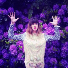 EXPRESSO : MELODY'S ECHO CHAMBER
