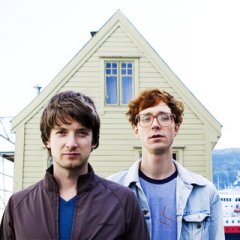 EXPRESSO : KINGS OF CONVENIENCE